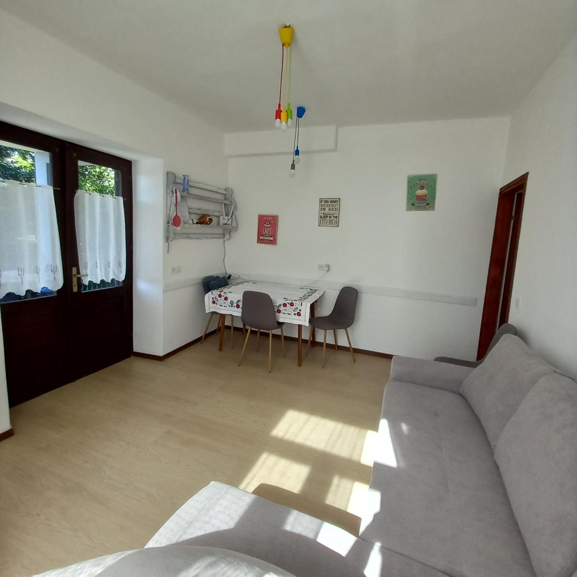 Apartments Miri زامبراتيجا المظهر الخارجي الصورة