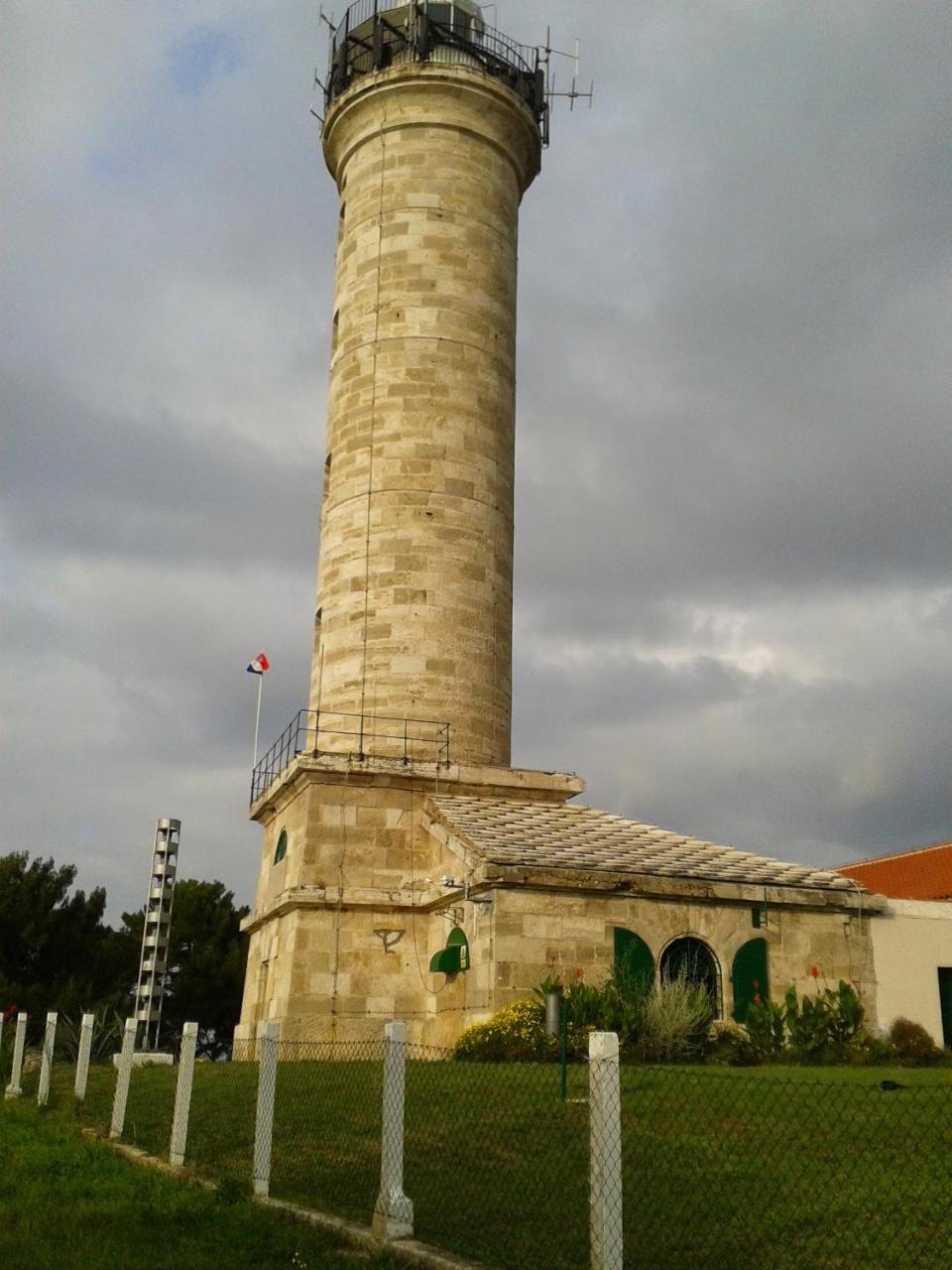 Apartments Miri زامبراتيجا المظهر الخارجي الصورة